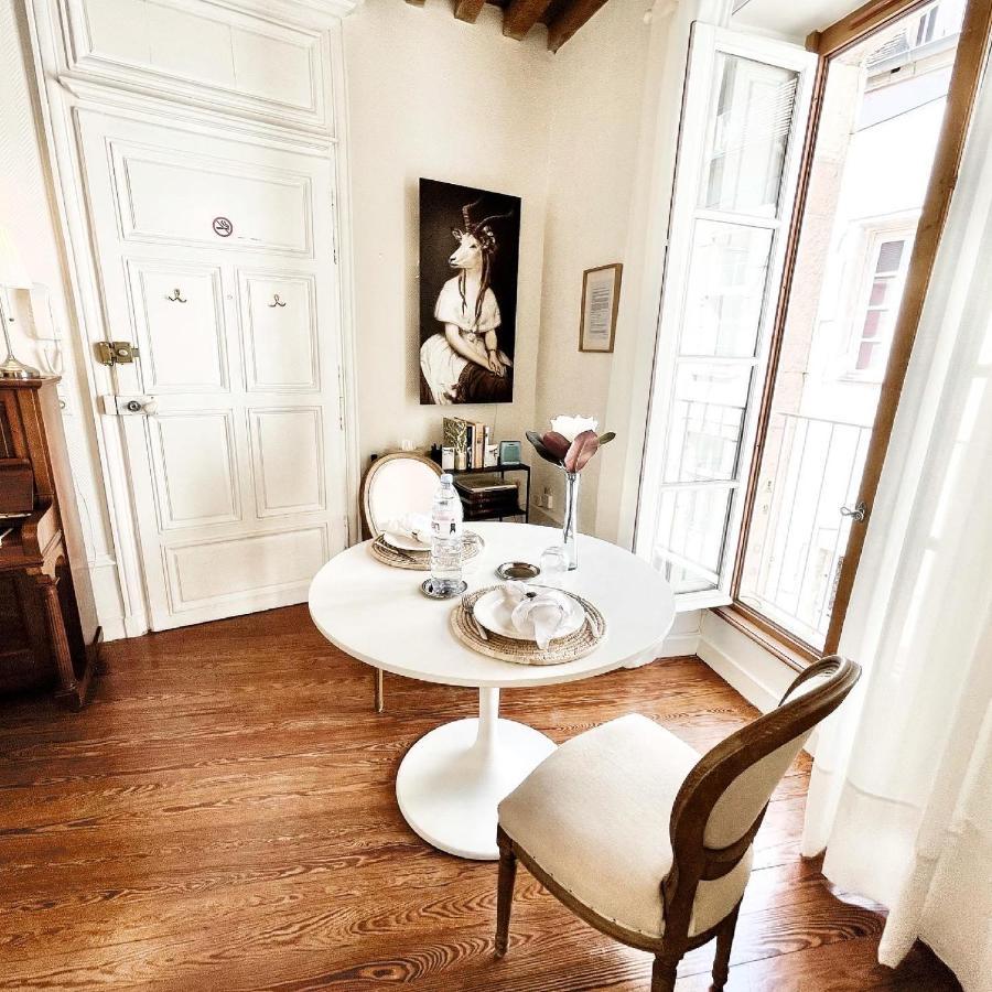 Grand Cru, Appartement Au Centre Medieval De Beaune Бон Екстериор снимка