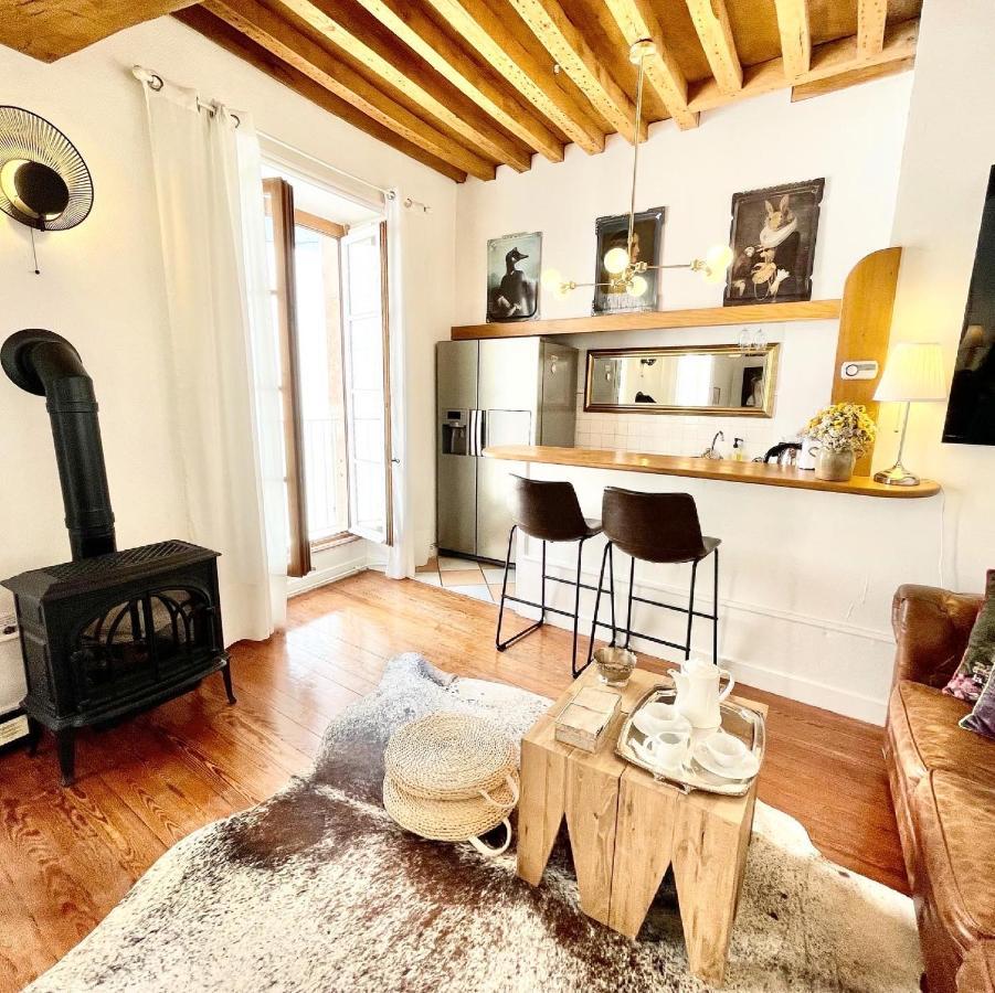 Grand Cru, Appartement Au Centre Medieval De Beaune Бон Екстериор снимка