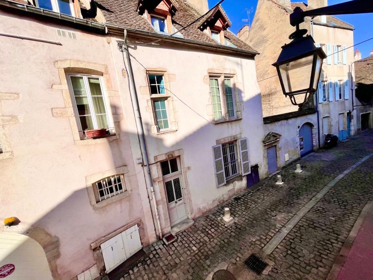 Grand Cru, Appartement Au Centre Medieval De Beaune Бон Екстериор снимка